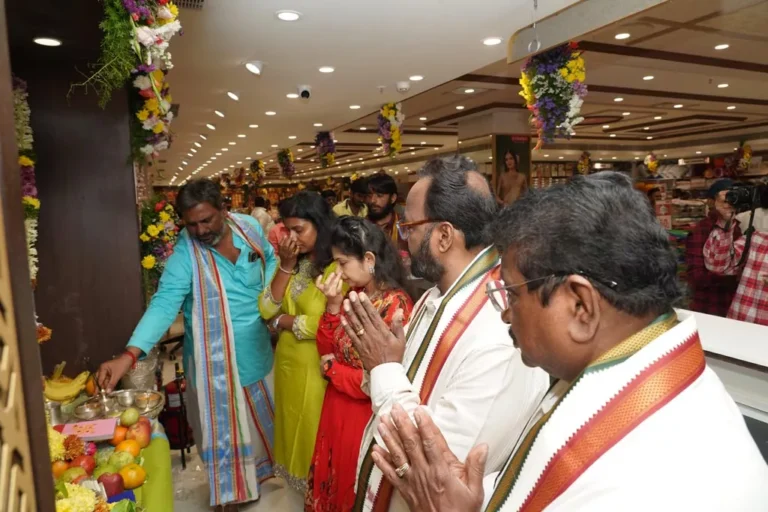 lov04835-69492a50eac51