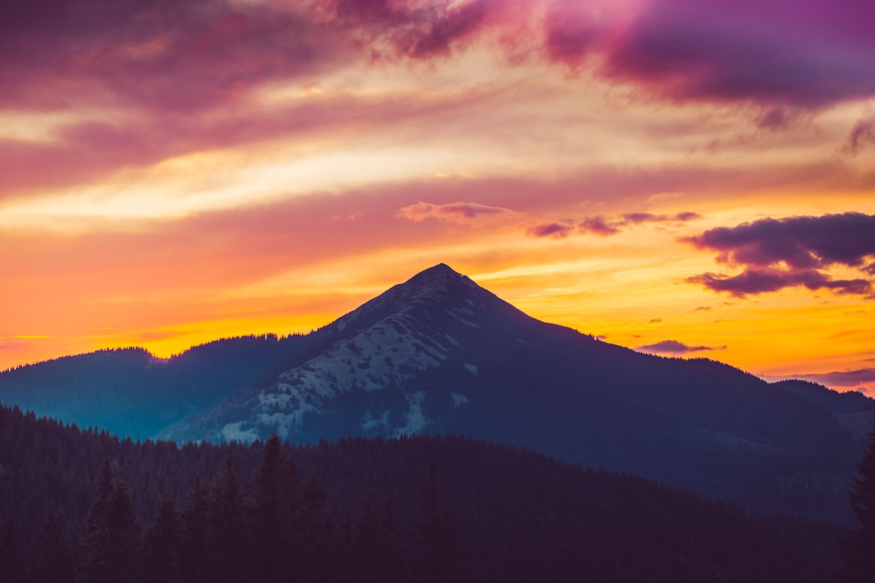 Majestic sunrise in montains